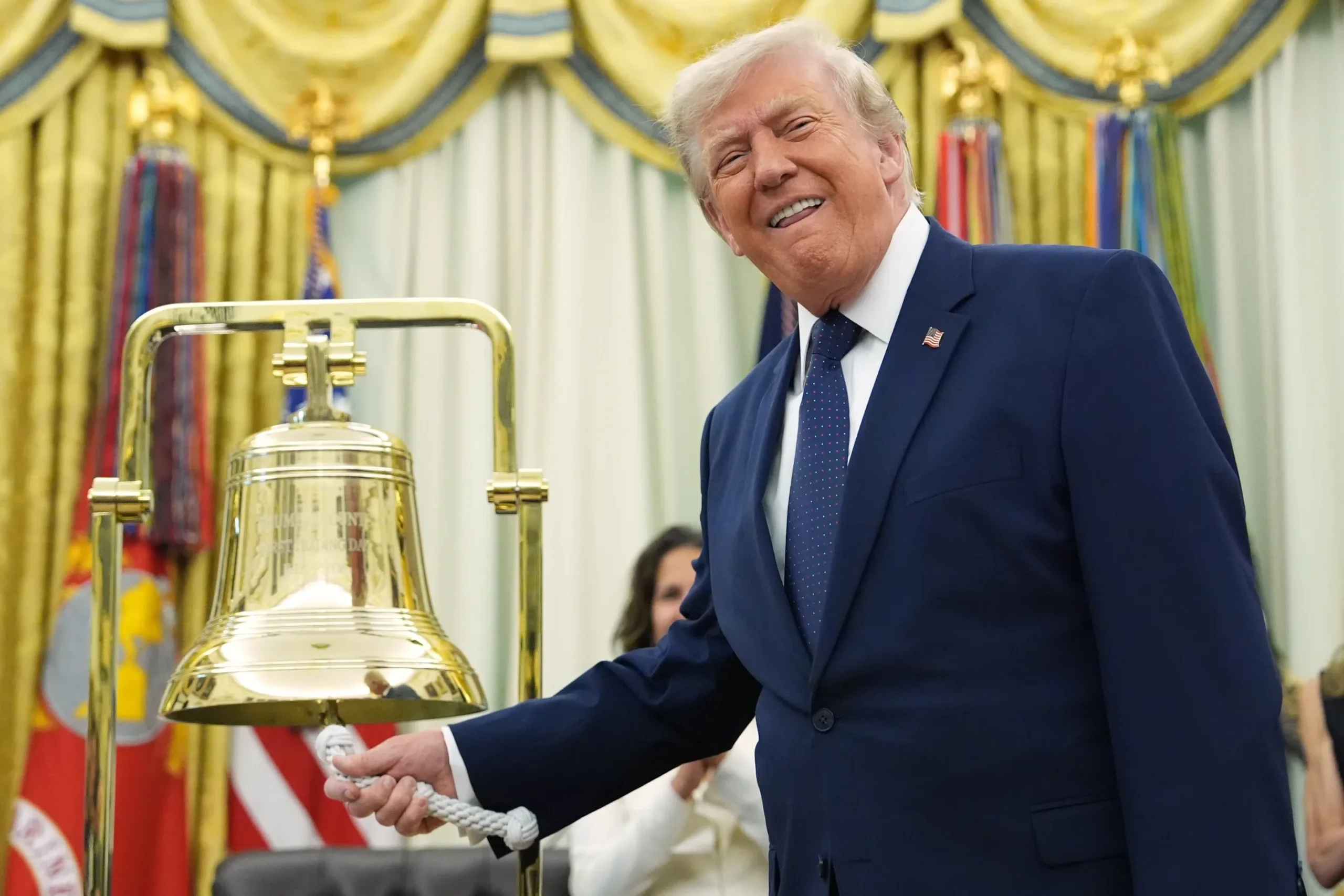 Trump Wall Street Opening Bell: Inside the Oval Office Move