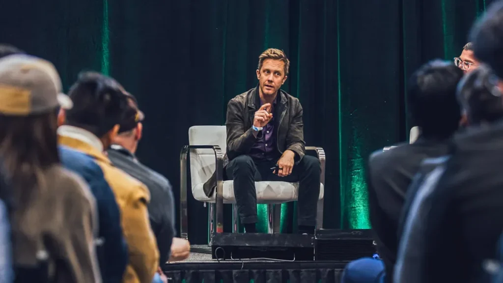 Why Tech Billionaires Investing in AI Will Shape the Future